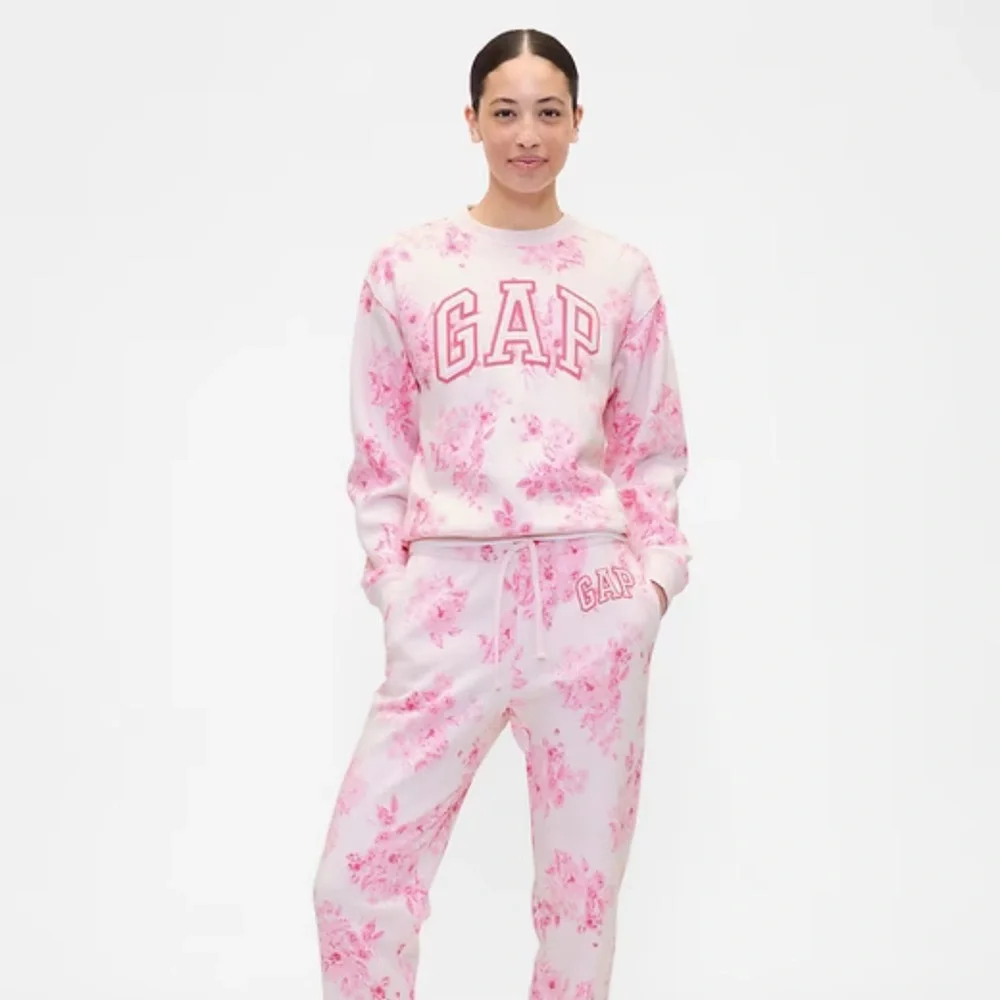GAP Pink Floral Lounge Set - Picture 1 of 9